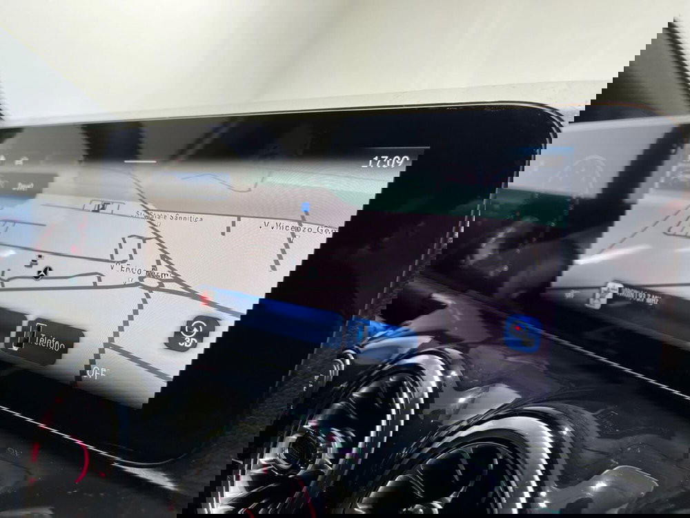 Mercedes-Benz GLA SUV nuova a Napoli (12)