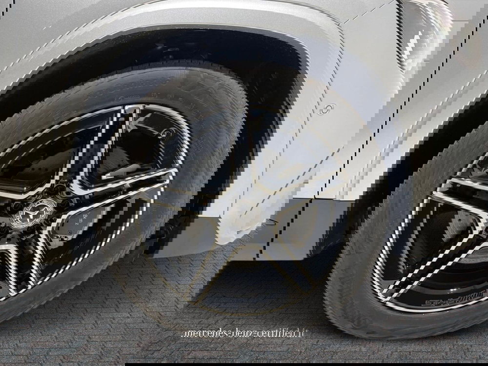 Mercedes-Benz GLA SUV nuova a Napoli (17)