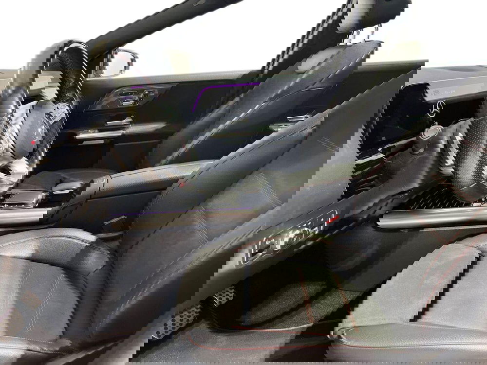 Mercedes-Benz GLA SUV usata a Napoli (10)