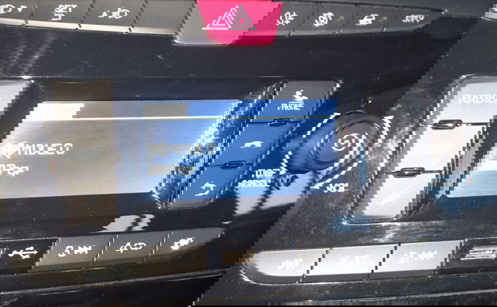 Lancia Ypsilon usata a Terni (14)