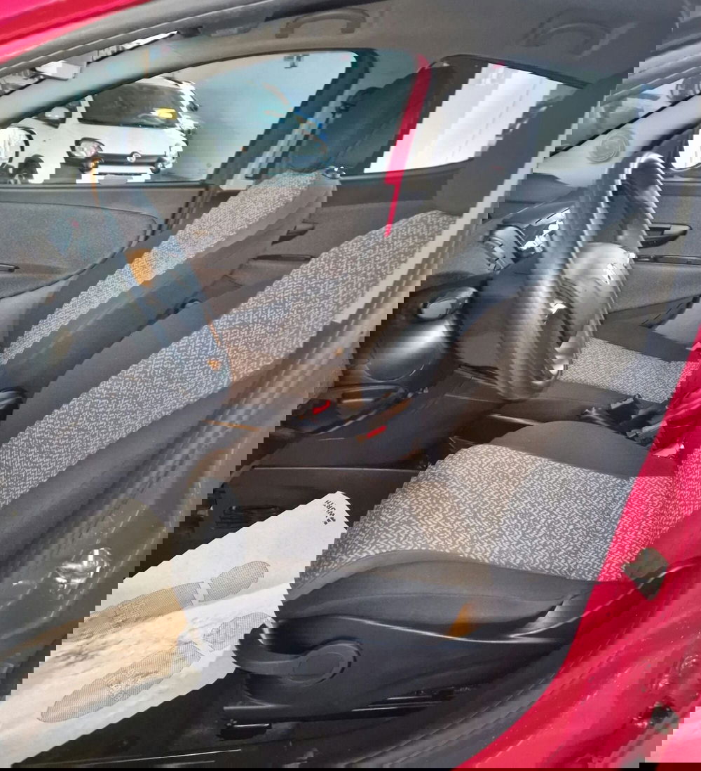 Lancia Ypsilon usata a Terni (7)