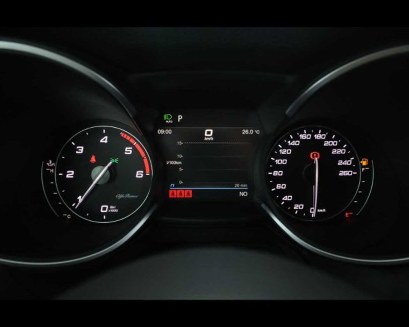 Alfa Romeo Stelvio usata a Bologna (10)