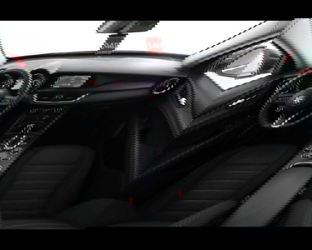 Alfa Romeo Stelvio usata a Bologna (13)