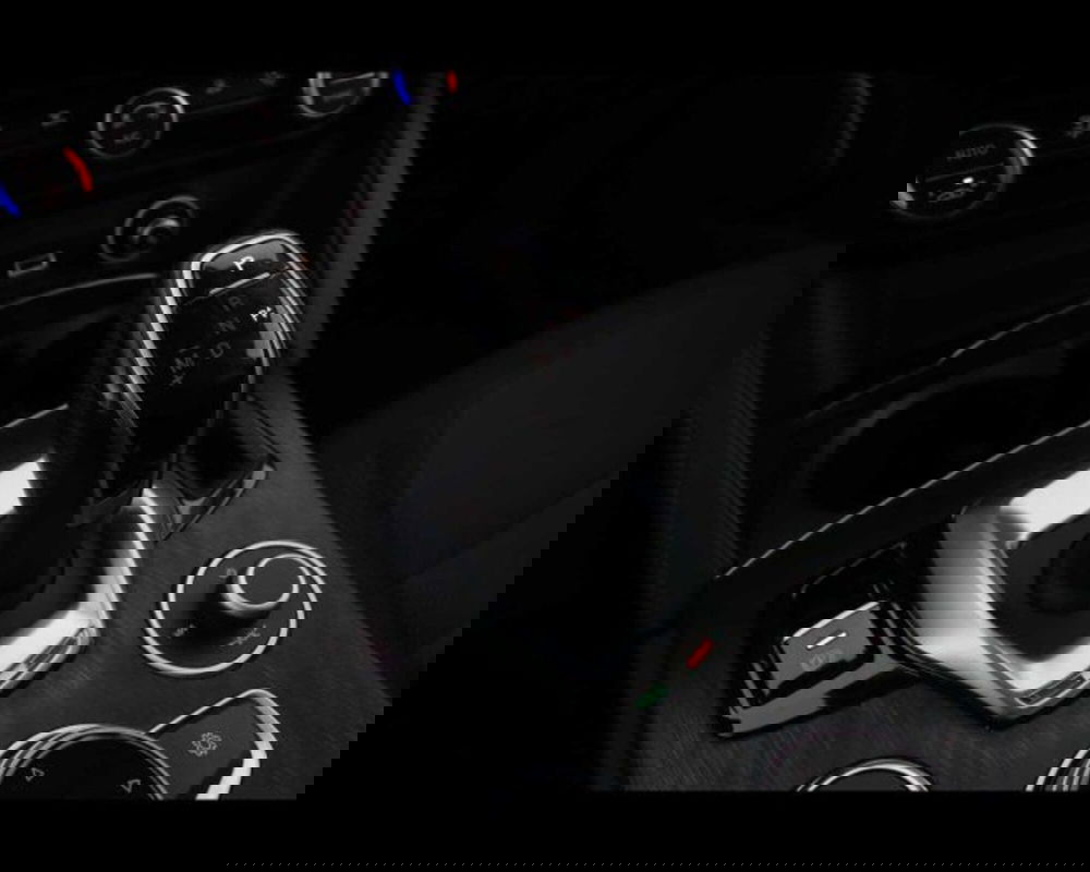 Alfa Romeo Stelvio usata a Bologna (17)