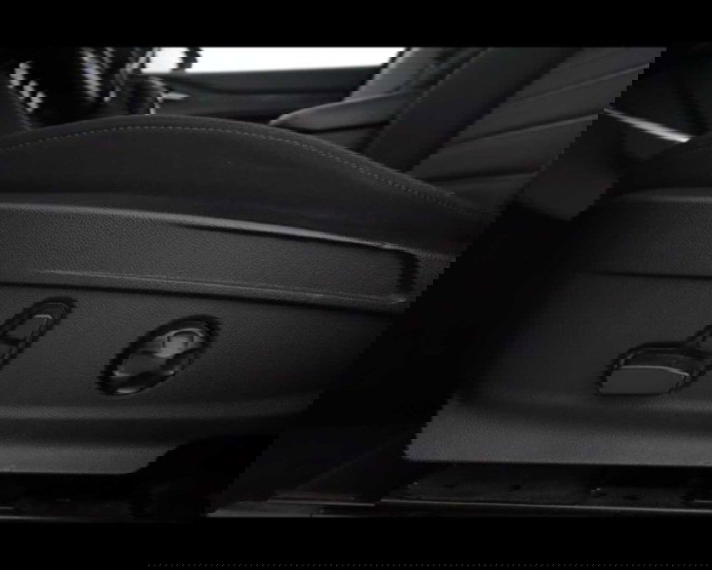 Alfa Romeo Stelvio usata a Bologna (18)