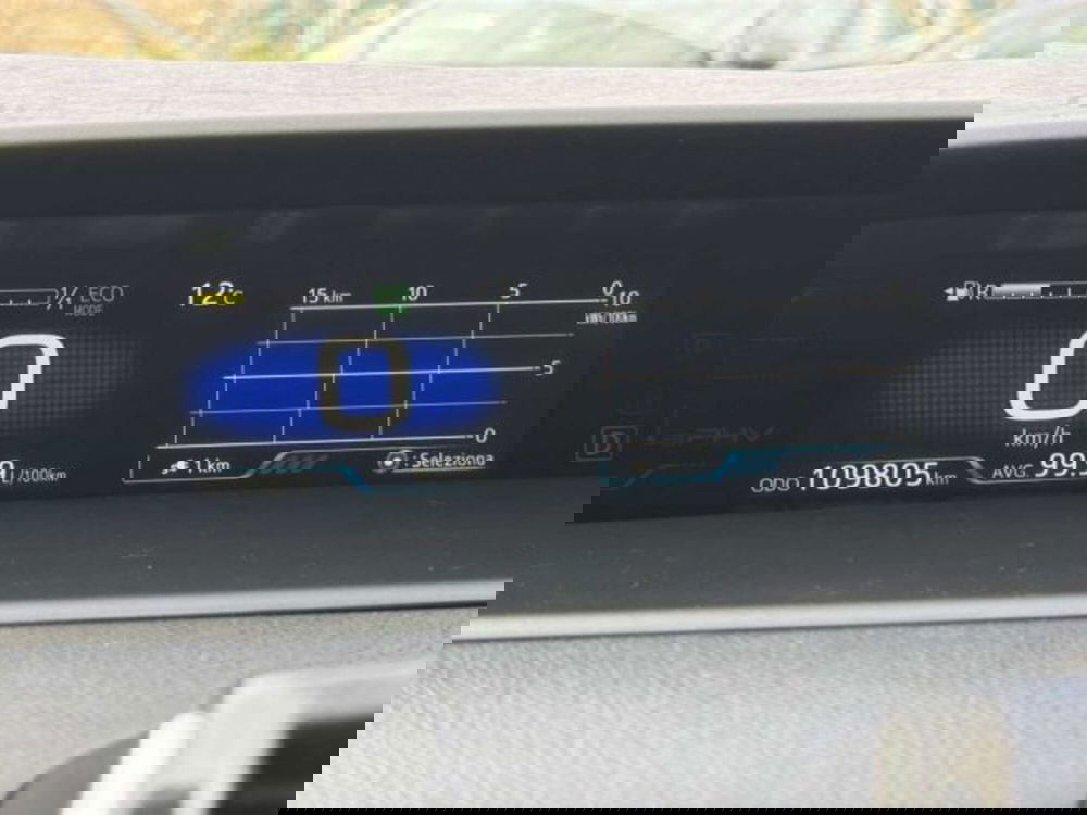 Toyota Prius Plug-in usata a Bologna (12)