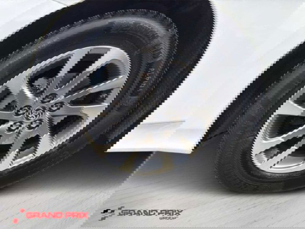 Toyota Prius Plug-in usata a Bologna (7)