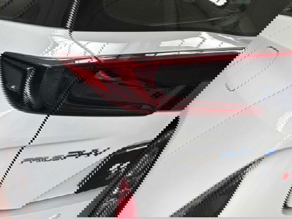 Toyota Prius Plug-in usata a Bologna (9)