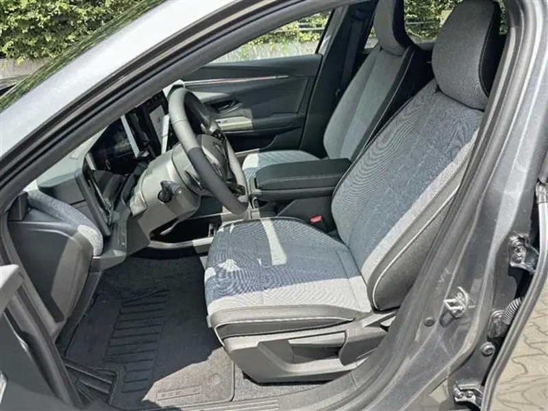 Renault Scenic E-Tech Electric usata a Modena (9)