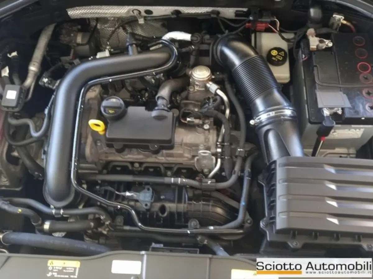 Volkswagen T-Roc usata a Messina (18)