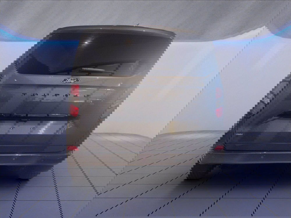 Ford Tourneo Custom nuova a Milano (4)