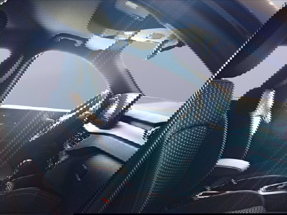 Ford Kuga nuova a Milano (11)