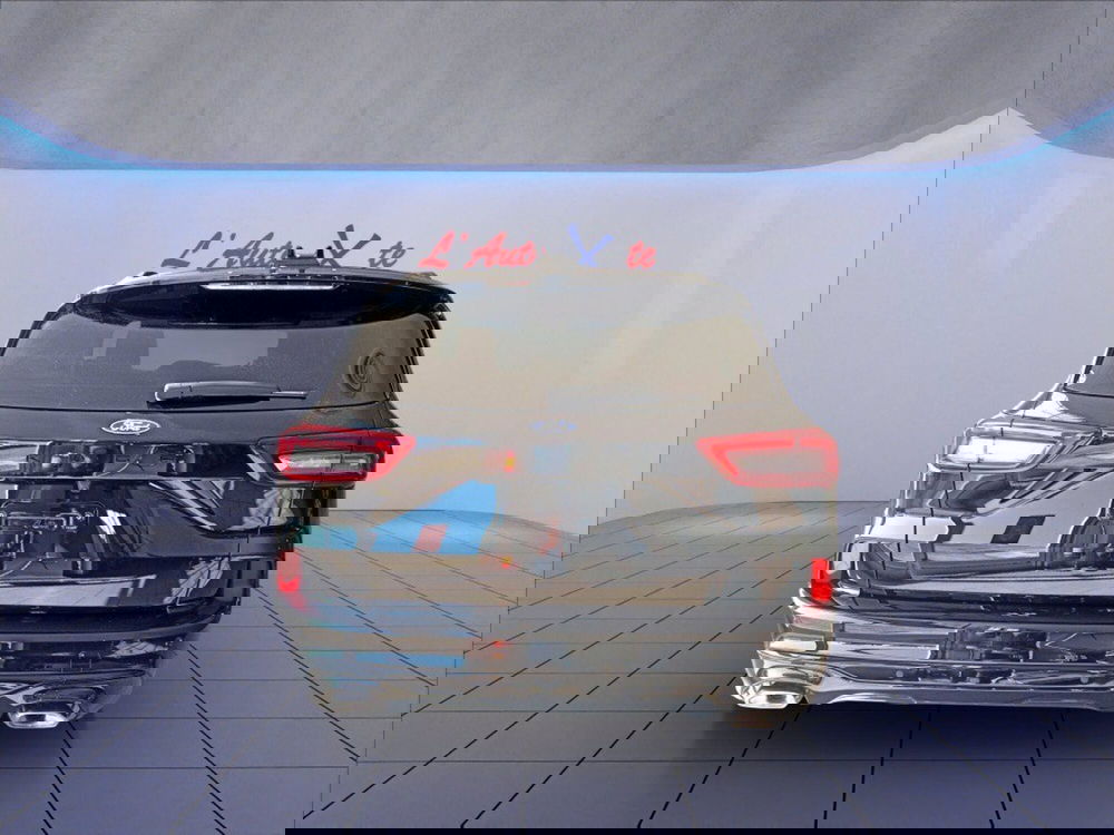 Ford Kuga nuova a Milano (5)