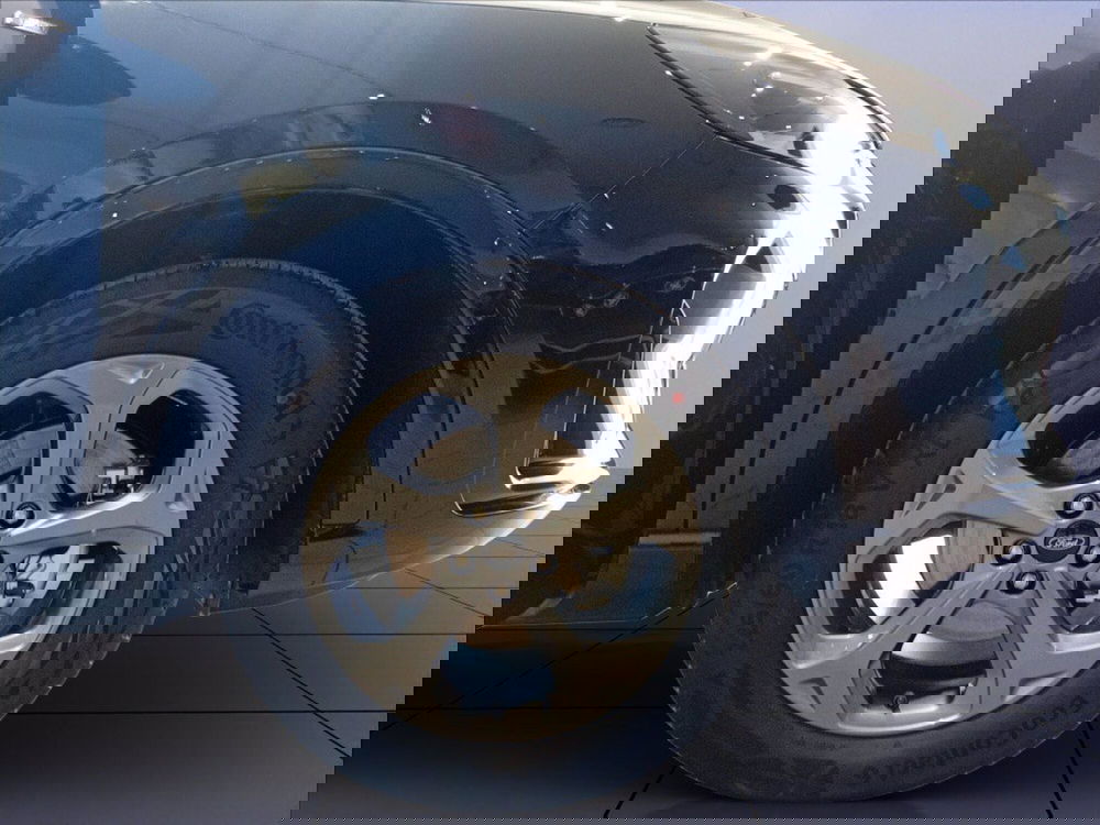 Ford Kuga nuova a Milano (9)