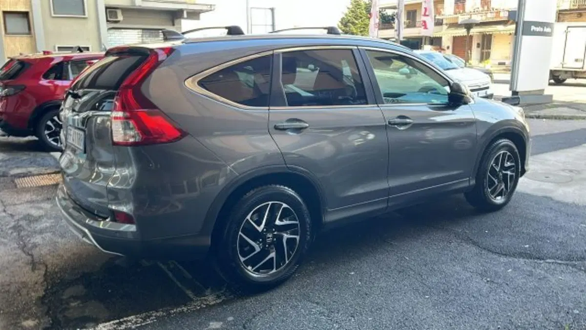 Honda CR-V usata a Prato (4)