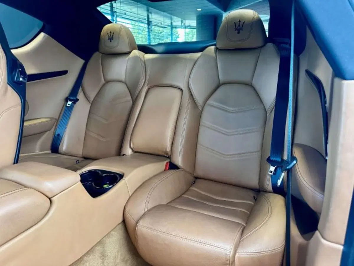 Maserati Granturismo usata a Torino (11)