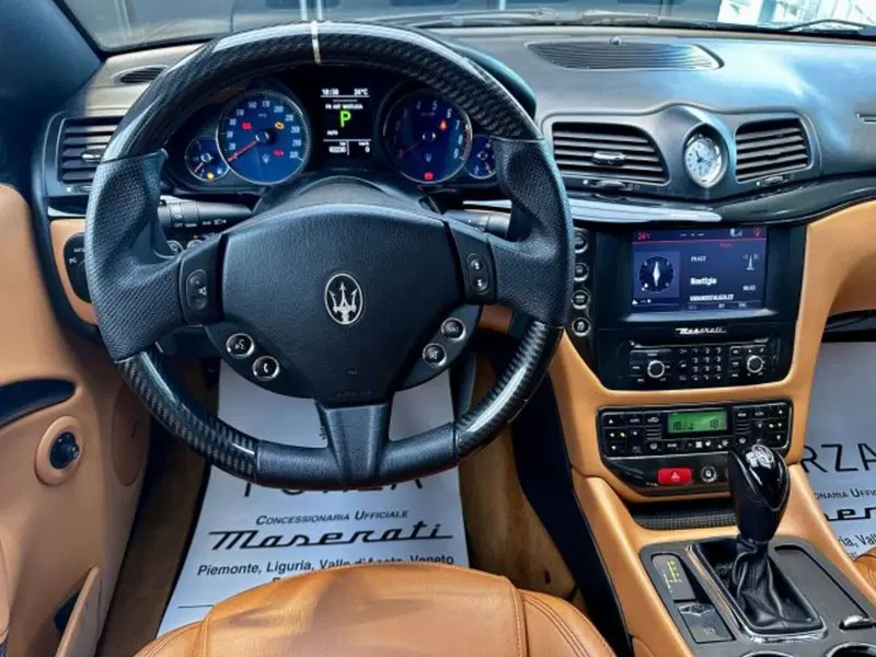 Maserati Granturismo usata a Torino (12)