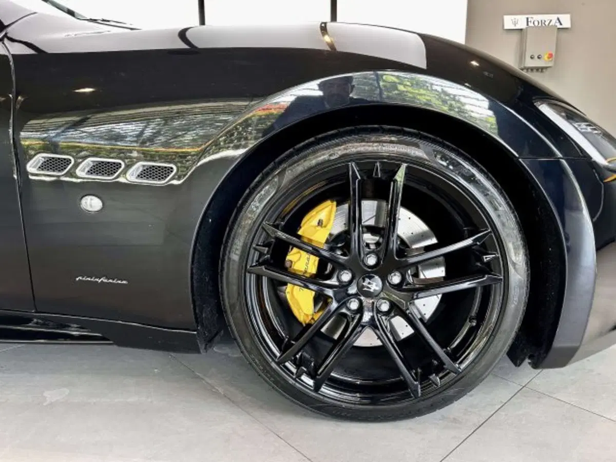 Maserati Granturismo usata a Torino (5)