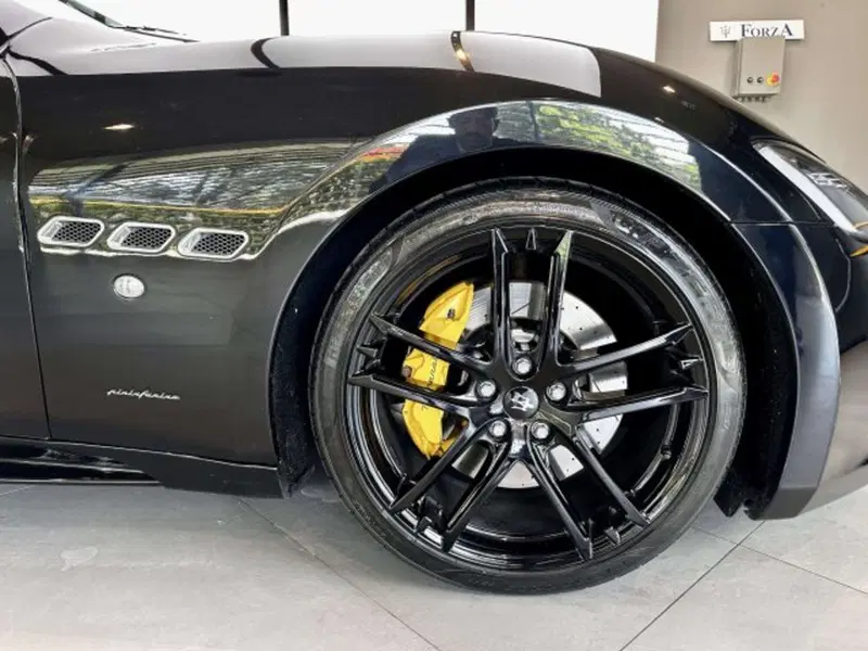 Maserati Granturismo usata a Torino (5)