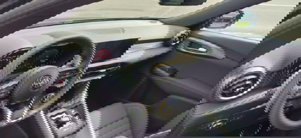 Alfa Romeo Tonale nuova a Padova (10)