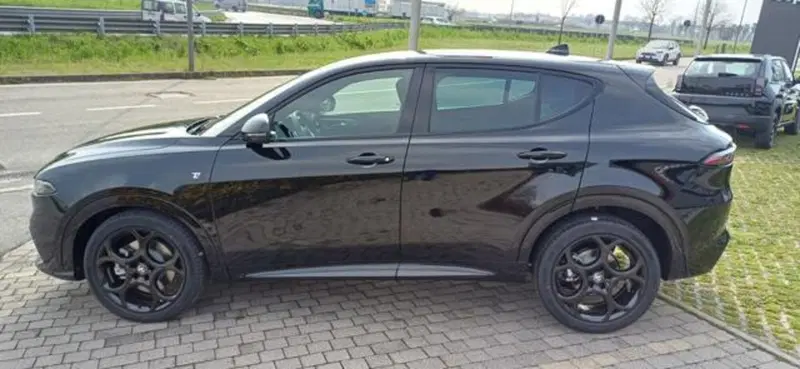 Alfa Romeo Tonale nuova a Padova (4)