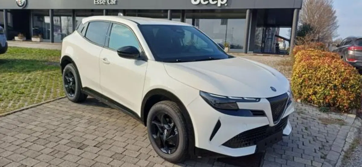 Alfa Romeo Junior nuova a Padova