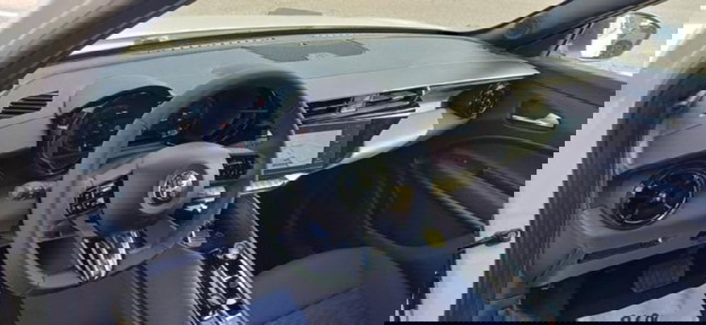 Alfa Romeo Junior nuova a Padova (10)