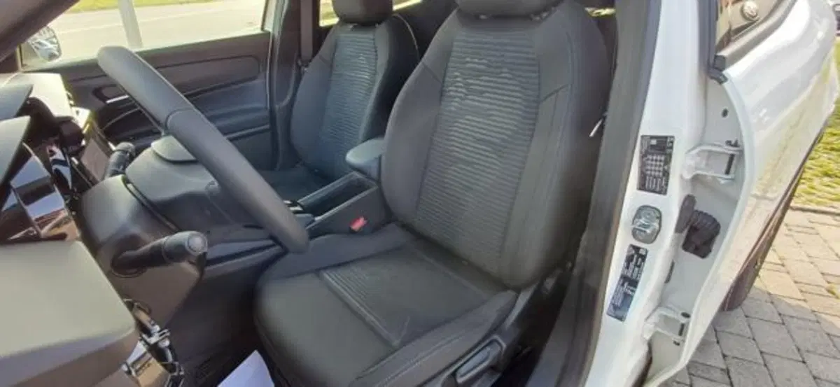 Alfa Romeo Junior nuova a Padova (11)