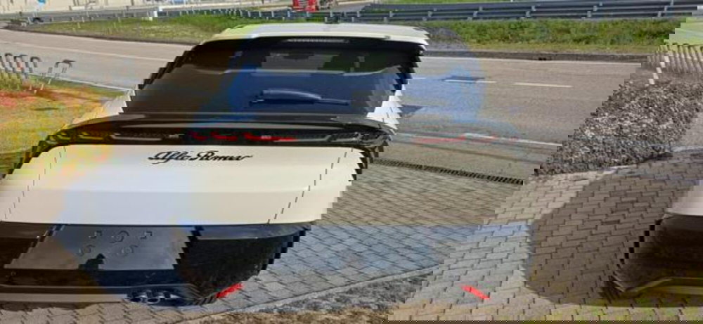 Alfa Romeo Junior nuova a Padova (8)