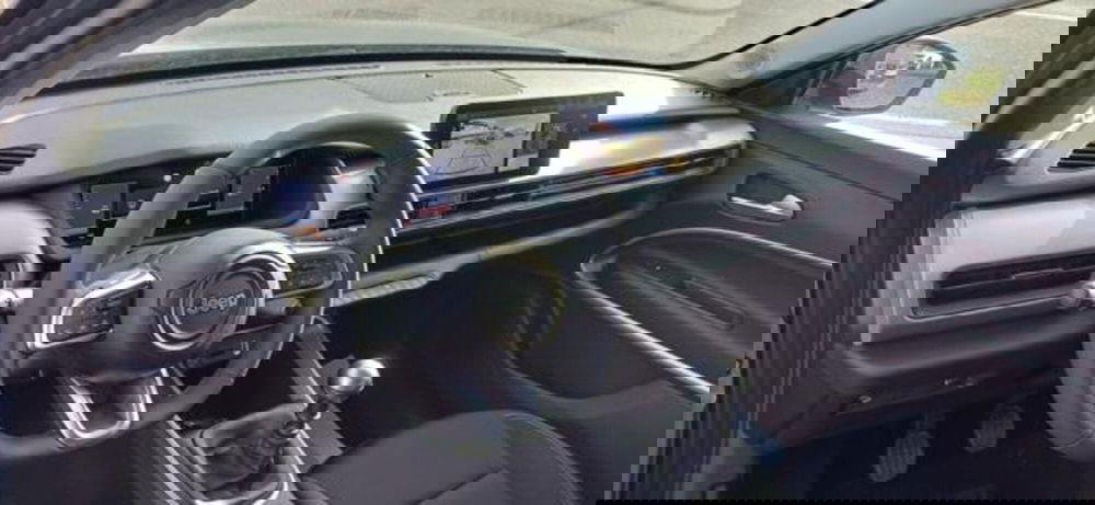 Jeep Avenger nuova a Padova (10)