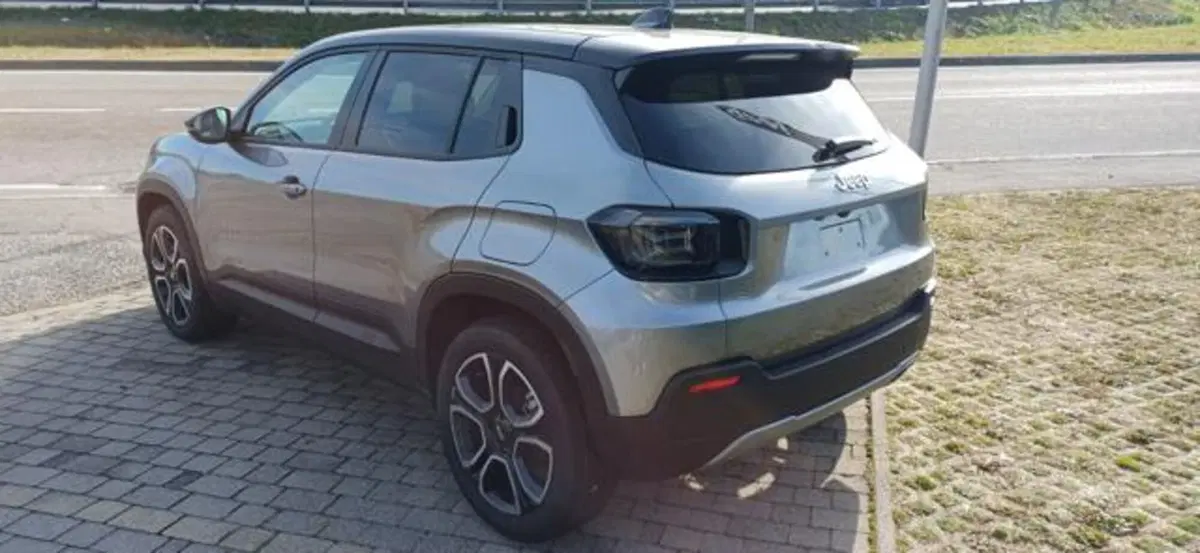 Jeep Avenger nuova a Padova (4)