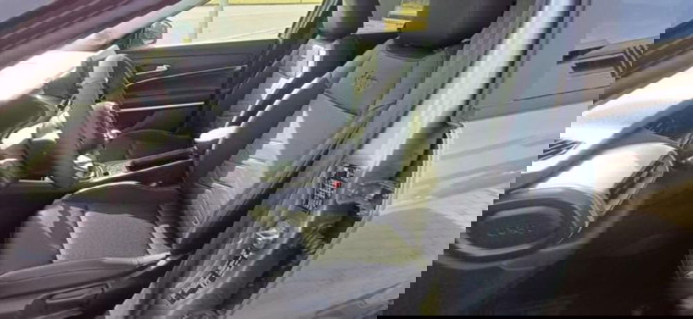 Jeep Avenger nuova a Padova (9)