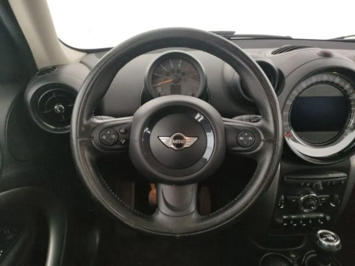 MINI Mini Countryman usata a Modena (14)