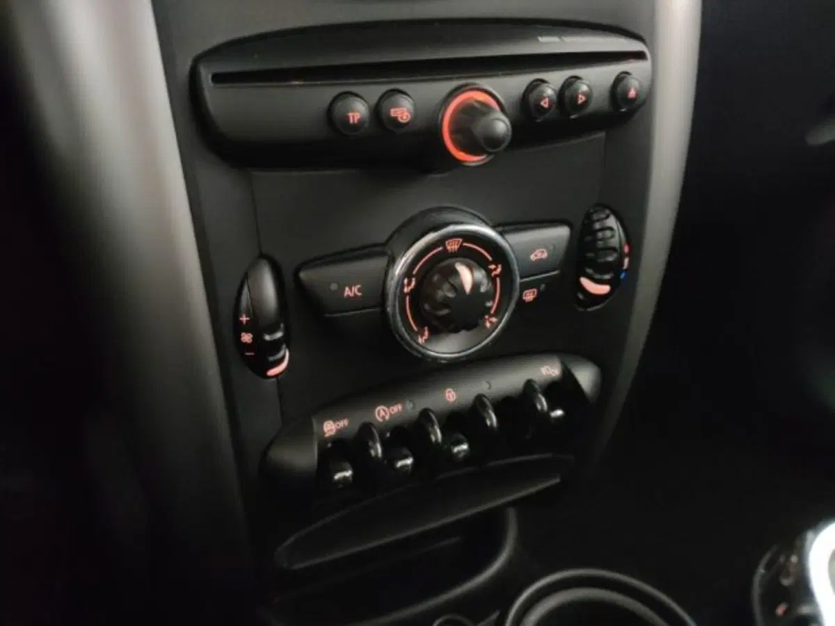MINI Mini Countryman usata a Modena (19)