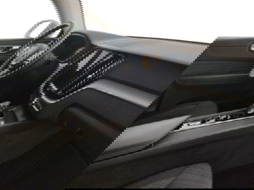 Volvo XC60 usata a Modena (11)