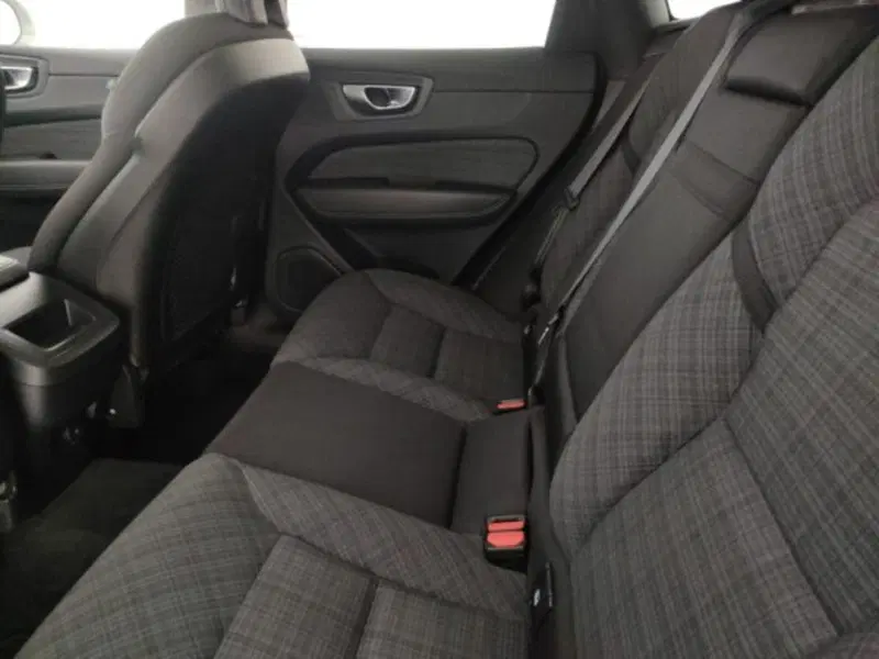 Volvo XC60 usata a Modena (9)