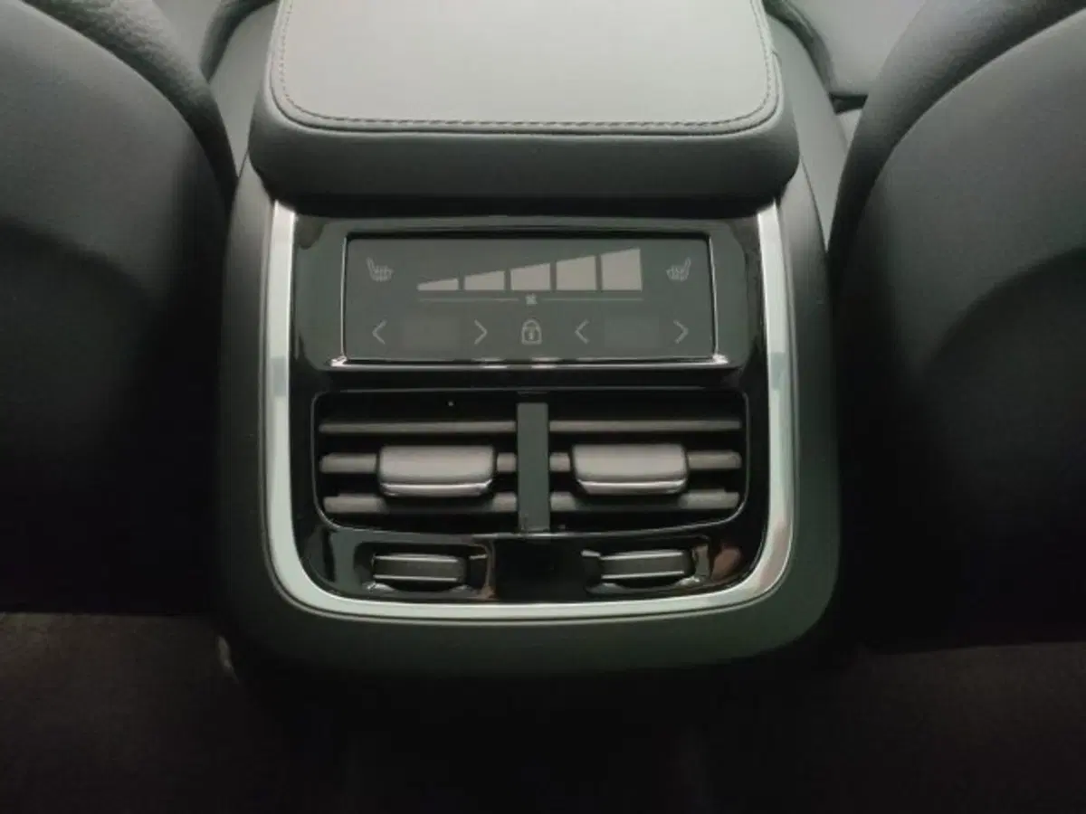 Volvo XC90 usata a Modena (19)