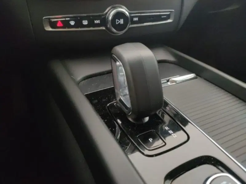 Volvo XC60 usata a Modena (17)