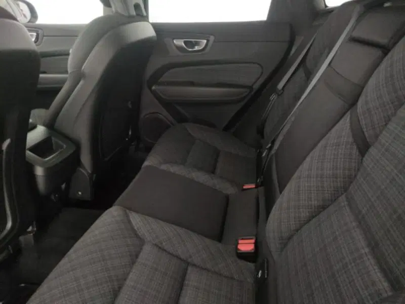 Volvo XC60 usata a Modena (9)