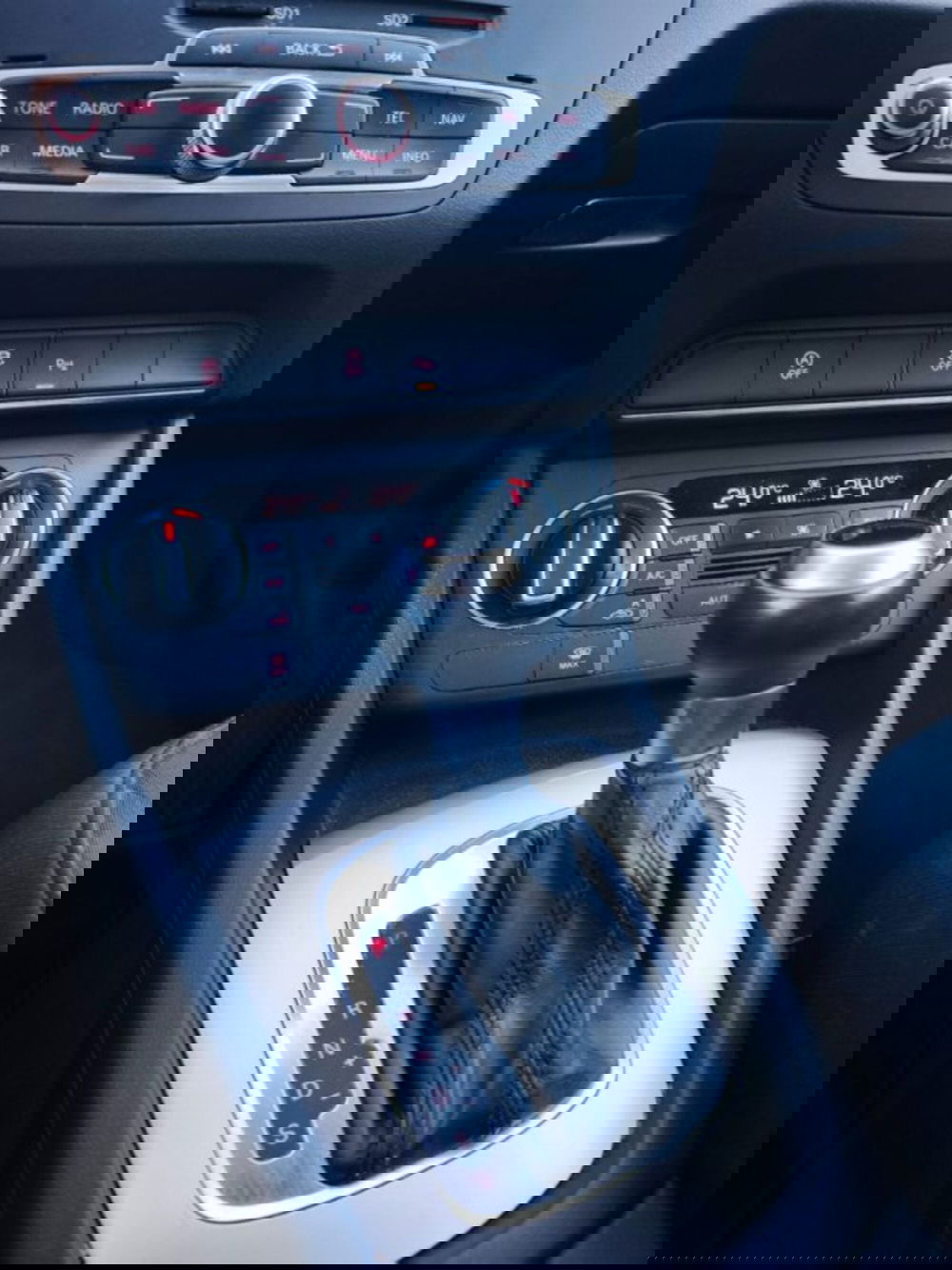 Audi Q3 Sportback usata a Firenze (10)