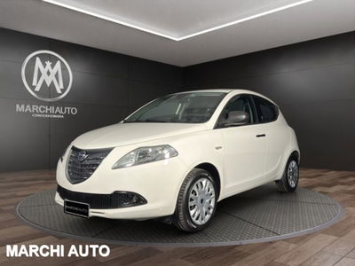 Lancia Ypsilon 1.2 69 CV 5 porte Silver del 2016 usata a Bastia Umbra