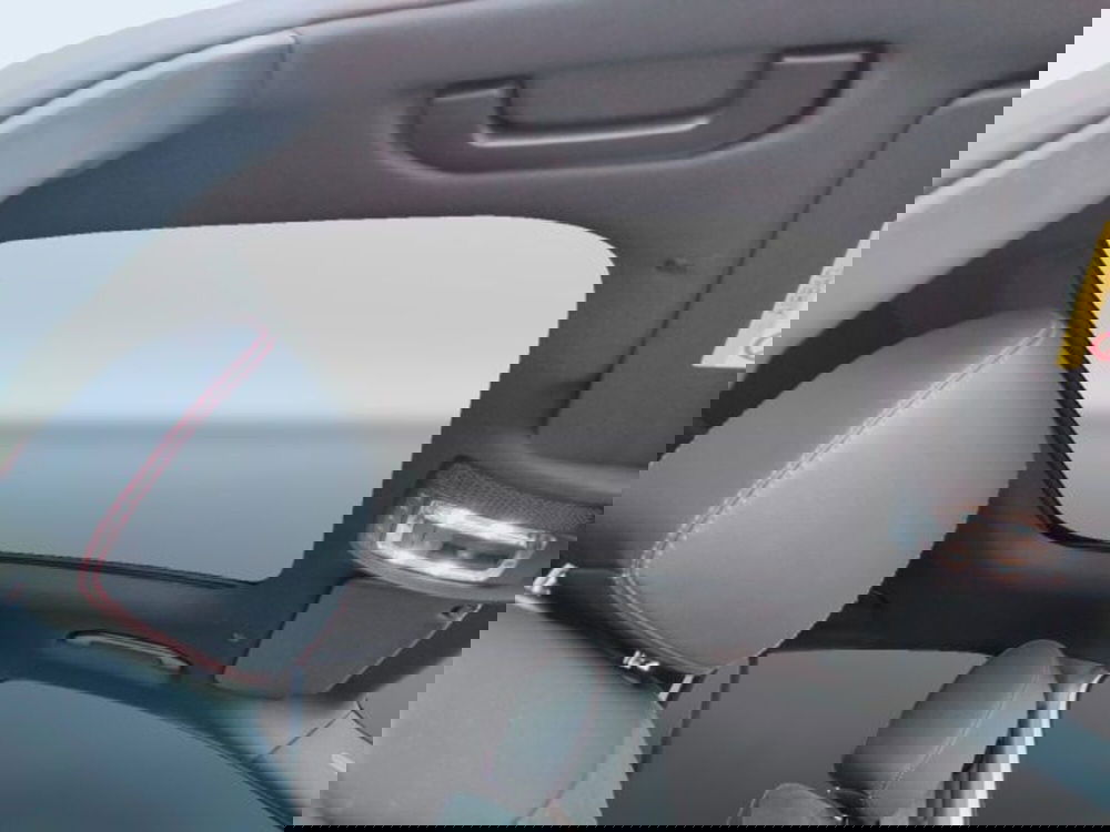 Mercedes-Benz EQA nuova a Teramo (14)