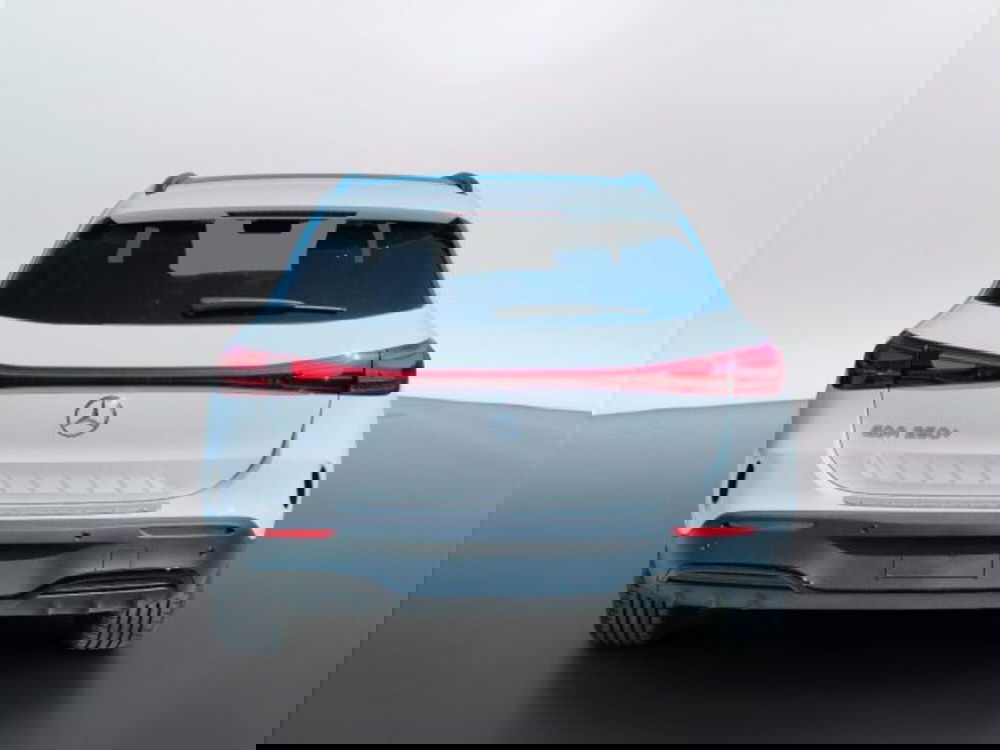 Mercedes-Benz EQA nuova a Teramo (4)