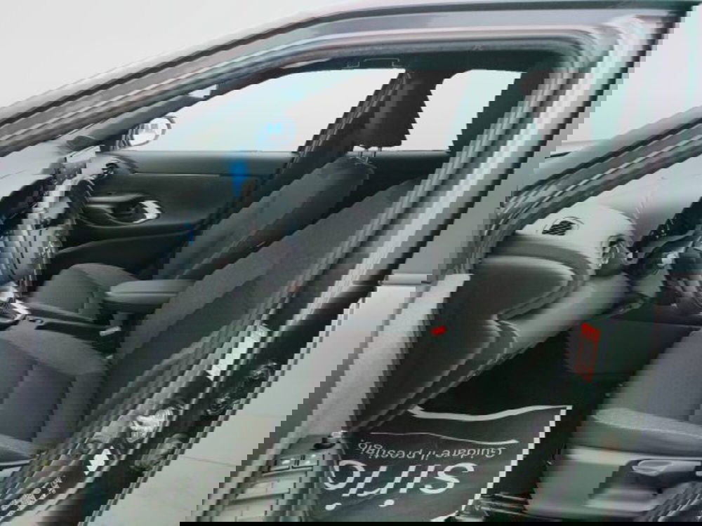 Toyota Yaris Cross usata a Teramo (17)