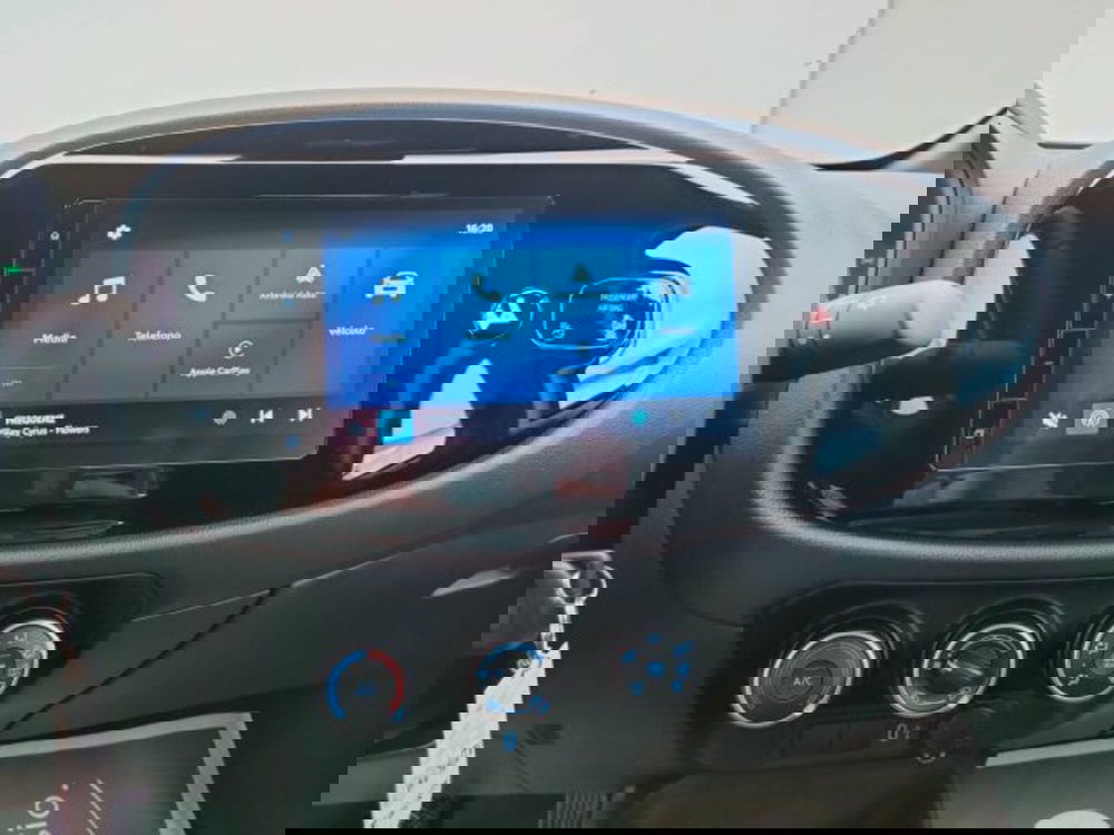 Toyota Aygo X usata a Teramo (11)