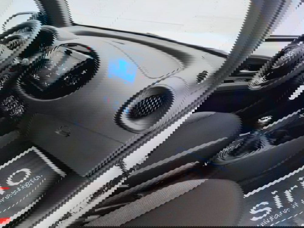 Toyota Aygo X usata a Teramo (14)