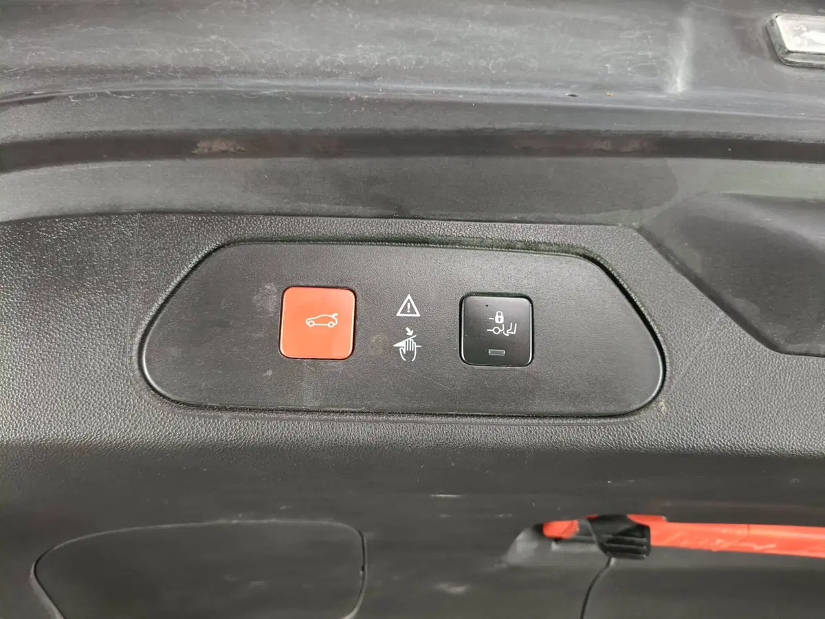 Opel Grandland X usata a Ascoli Piceno (15)