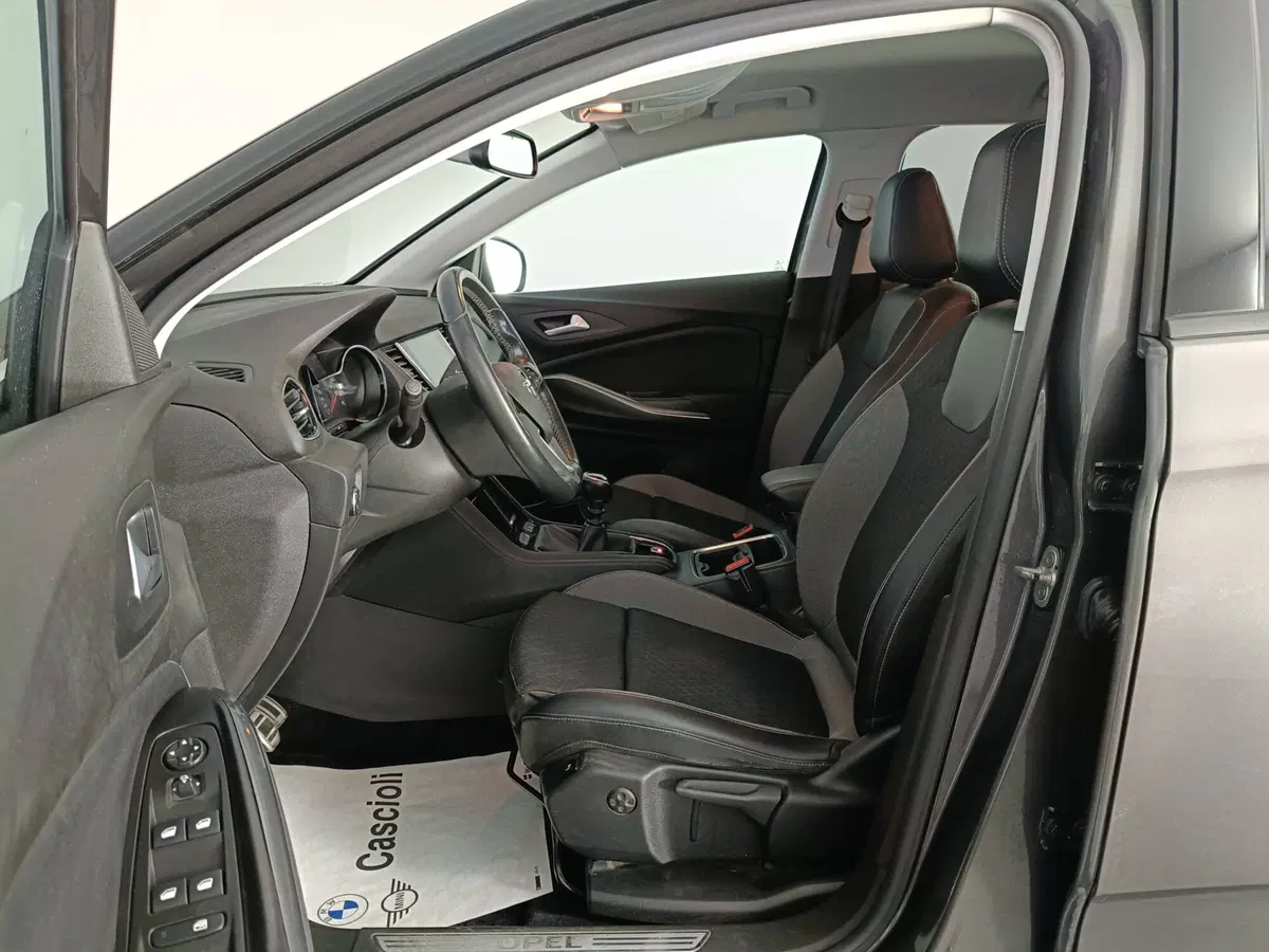 Opel Grandland X usata a Ascoli Piceno (8)