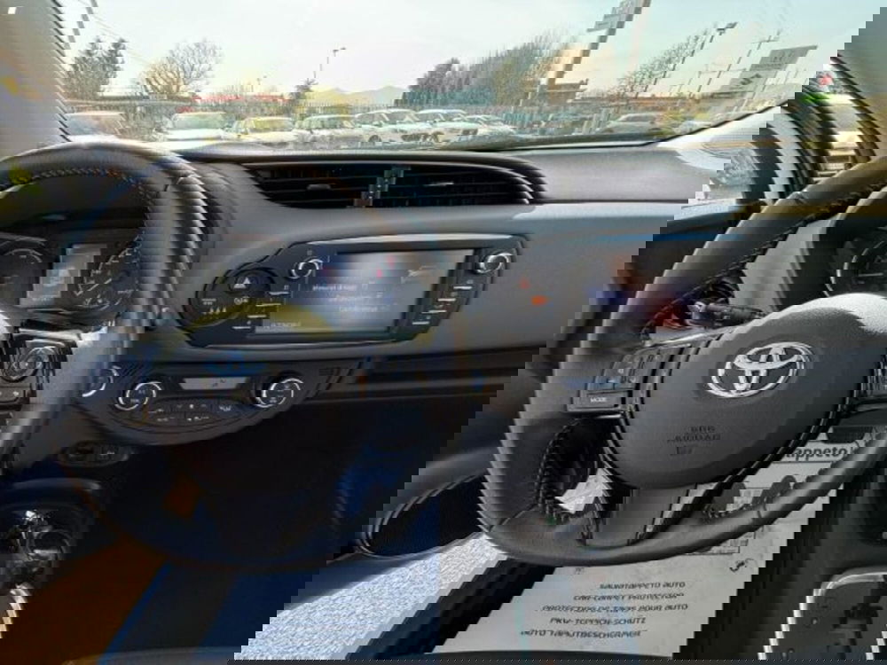 Toyota Yaris Cross usata a Lucca (11)