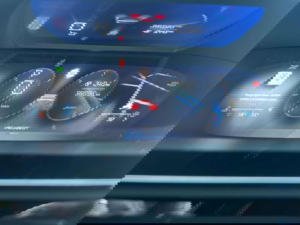 Peugeot 308 usata a Lucca (9)